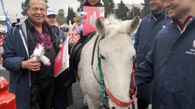 Pony Club tırı deprem bölgesinde